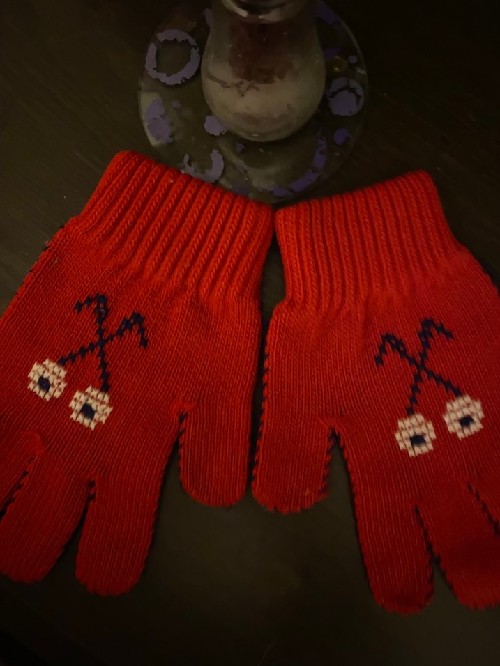 Kız Çocuk Nakışlı Kırmızı Örgü Eldiven - Görsel 3