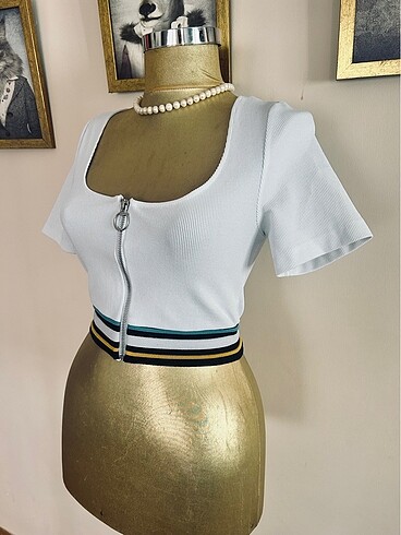 Zara Zara crop