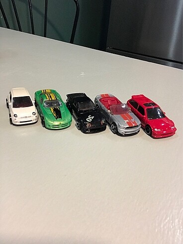 Hot Wheels Arabalar