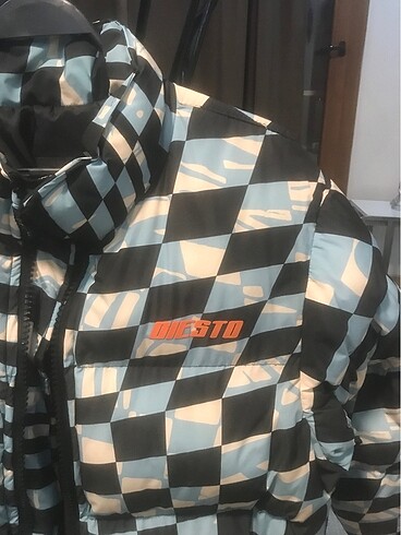 Orijinal GİESTO Dama Desenli Şişme Mont - Görsel 4