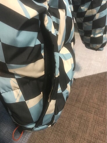 Orijinal GİESTO Dama Desenli Şişme Mont - Görsel 5