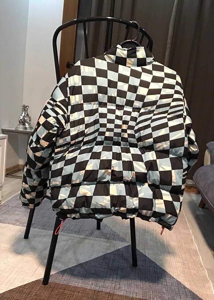 Orijinal GİESTO Dama Desenli Şişme Mont - Görsel 2