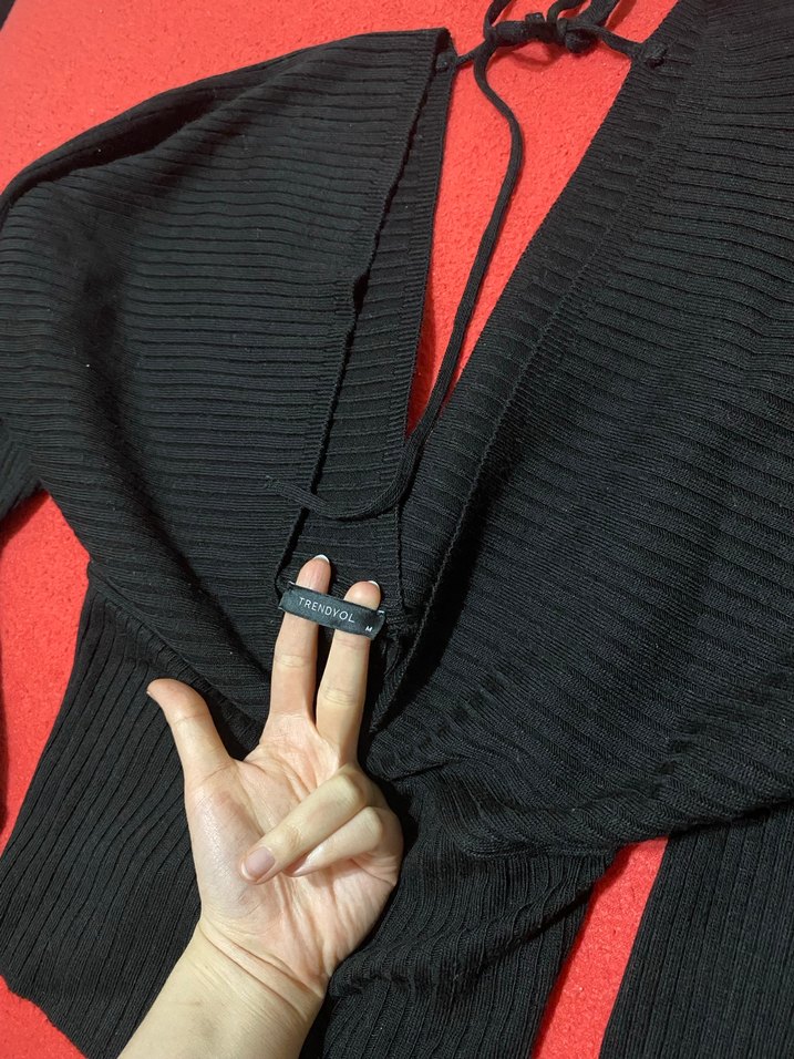 Siyah Boğazlı Triko Kadın Kazak 2 parça - Görsel 3