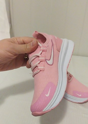 31 Beden Nike kız çocuk Pembe Spor Ayakkabı