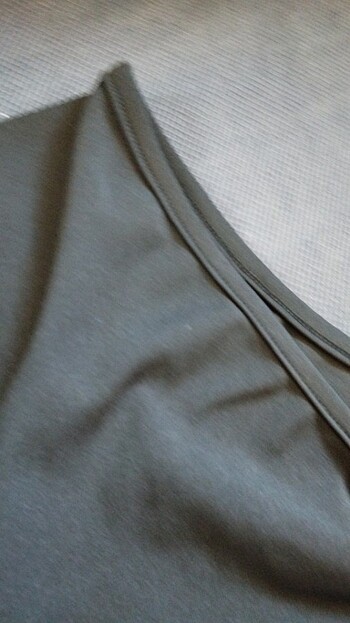 Zara Tek omuz bluz