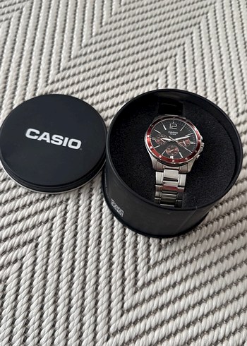 Casio İş Tarzı Gri-Kırmızı Erkek Kol Saati