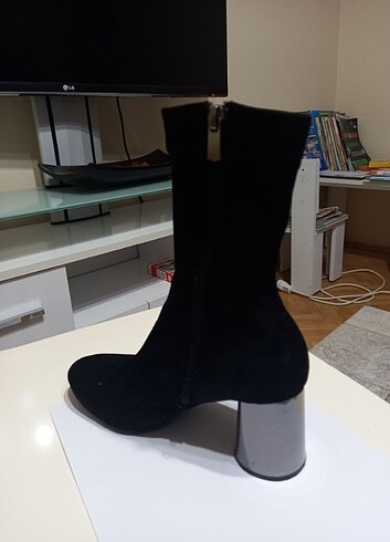 Stradivarius Süet çizme