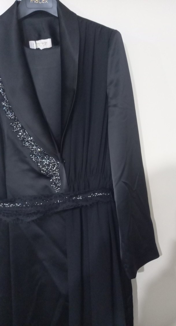 Nakışlı Siyah Uzun Kollu Gotik Kadın Elbisesi - Görsel 2