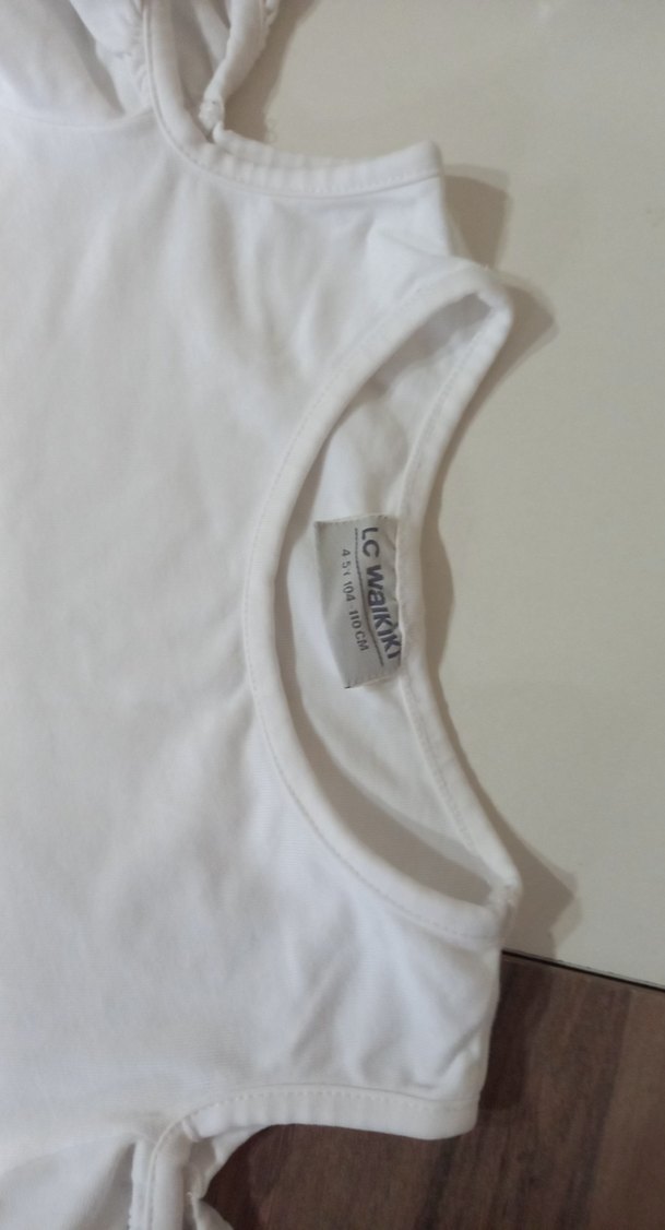 Nakışlı Volanlı Beyaz Kız Çocuk Tişörtü - Görsel 2