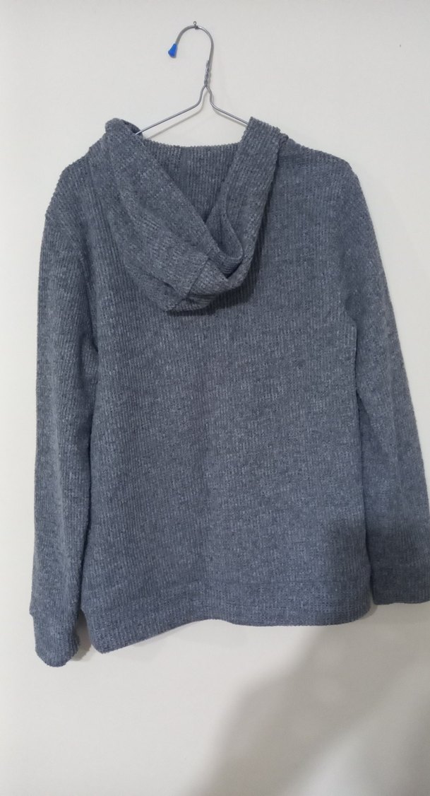 Erkek Gri Düğmeli Yün Kazak - Görsel 3