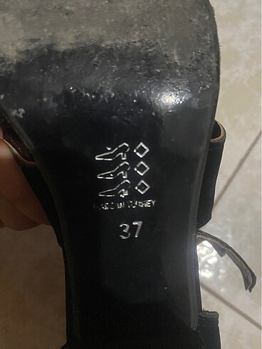 Diğer kadife topuklu ayakkabı