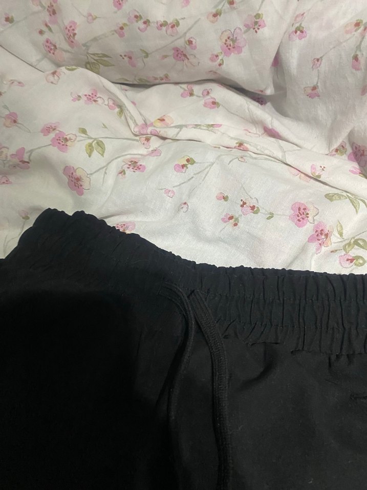 Siyah yüksek bel şort - Görsel 2