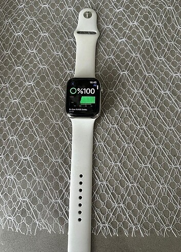 Apple Watch 8 45 MM Akıllı Saat 