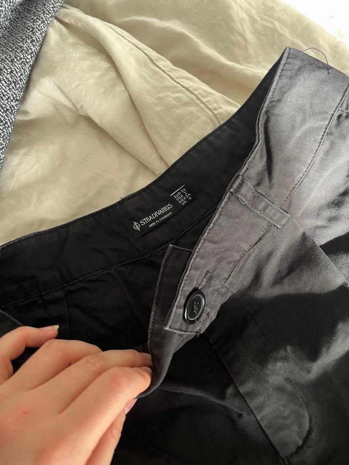 Stradivarius Kumaş Pantolon - Görsel 4