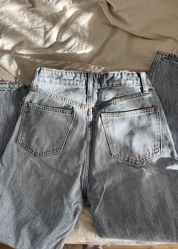 Zara Yırtık Jean - Görsel 3