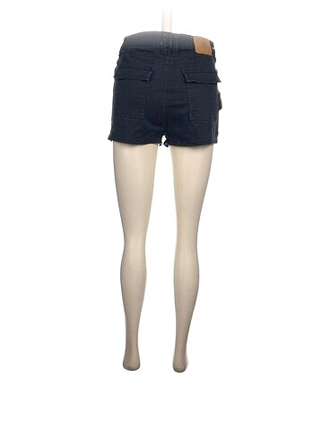 m Beden Urban Outfitters Mini Şort %70 İndirimli.