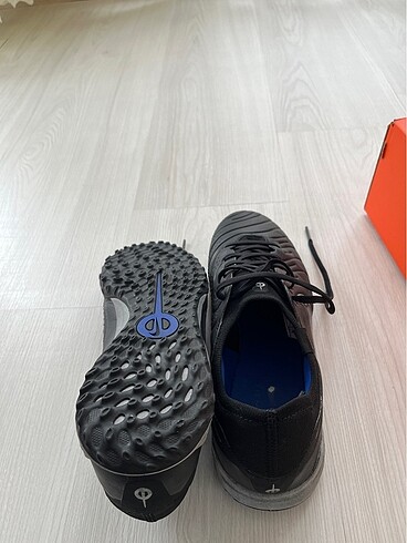 43 Beden siyah Renk Nike tiempo legend 43 beden