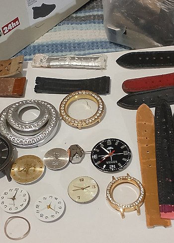 Pilli saat parçaları  Lotu
komlesi  500 tl - Görsel 4