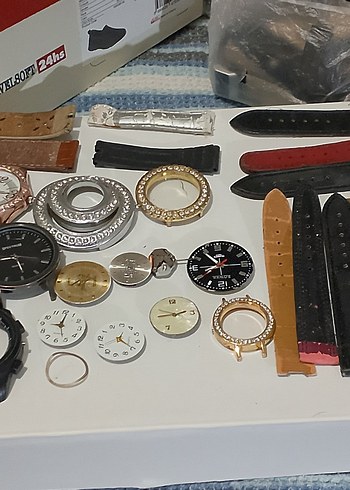 Pilli saat parçaları  Lotu
komlesi  500 tl - Görsel 14