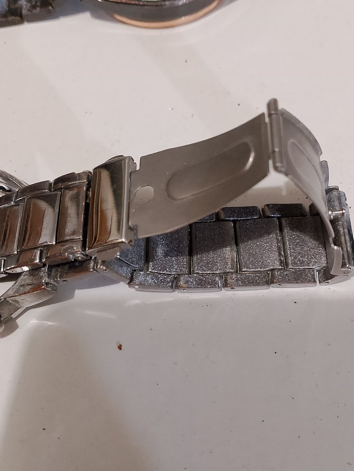 Dönem ürünü koleksiyonluk büyük kasa Avrupa Çelik saat Kordon - Görsel 4