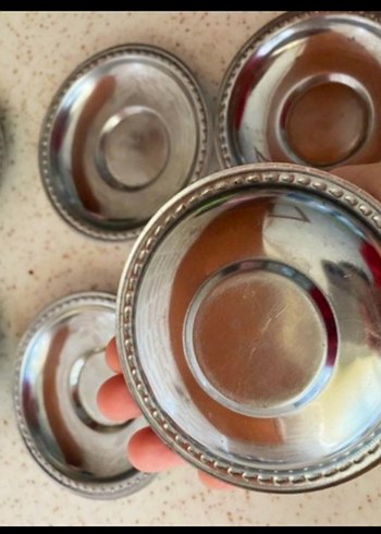 Dönem ürünü koleksiyonluk dekorluk vitrinden çıkma çelik - Görsel 2