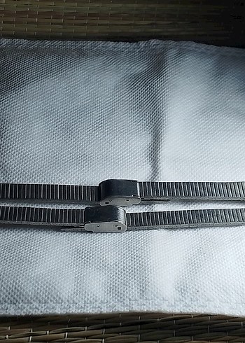 Dönem ürünü bayan Çelik saat kordonu ad fiatı 350 TL - Görsel 3