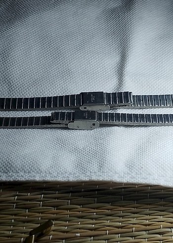 Dönem ürünü bayan Çelik saat kordonu ad fiatı 350 TL - Görsel 9