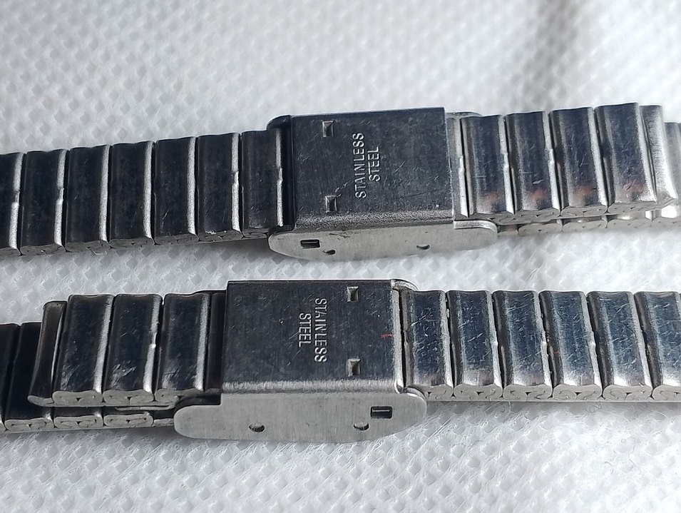 Dönem ürünü bayan Çelik saat kordonu ad fiatı 350 TL - Görsel 4