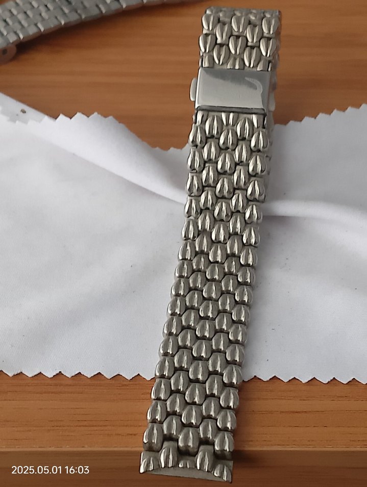 Dönem ürünü depo malı orijinal lacost saat kordonu - Görsel 3