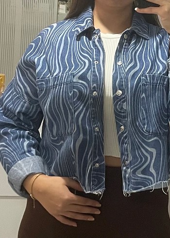 Düğmeli Mavi Batik Desenli Kadın Denim Ceket