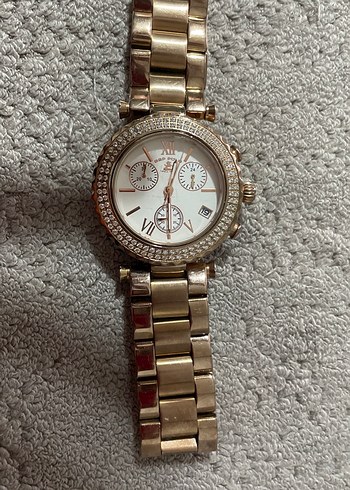 Işıltılı Altın Kadın Kol Saati Orjinal ürün - Görsel 4