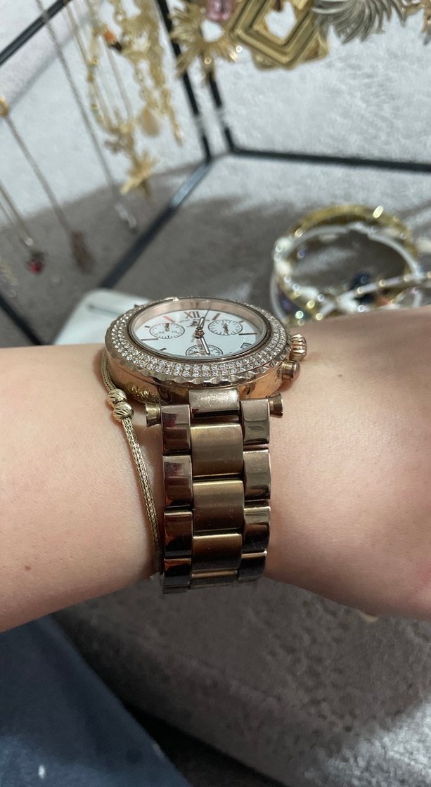 Işıltılı Altın Kadın Kol Saati Orjinal ürün - Görsel 2