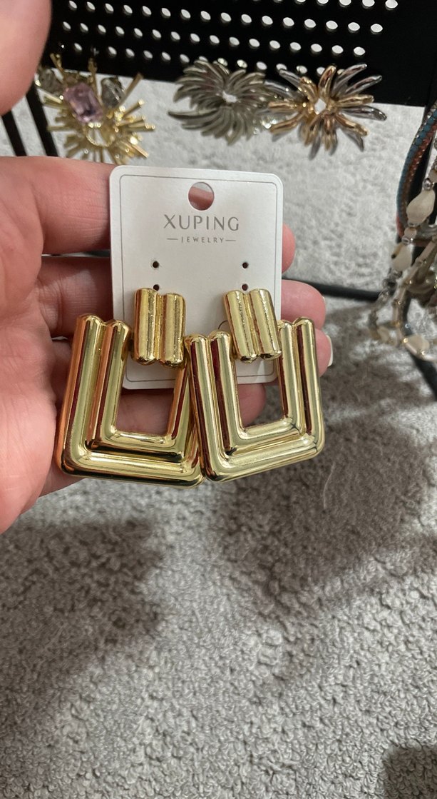 Xuping Mini Altın Renkli Tokalı Küpeler - Görsel 3