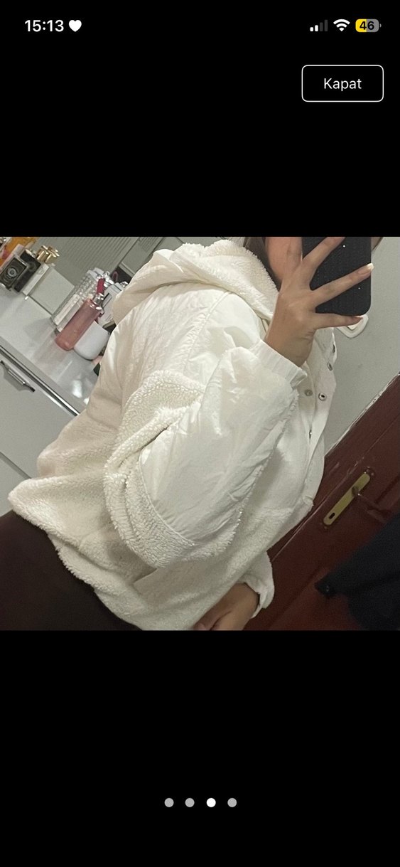 Beyaz Düğmeli Yüksek Yakalı Kadın Ceket - Görsel 4