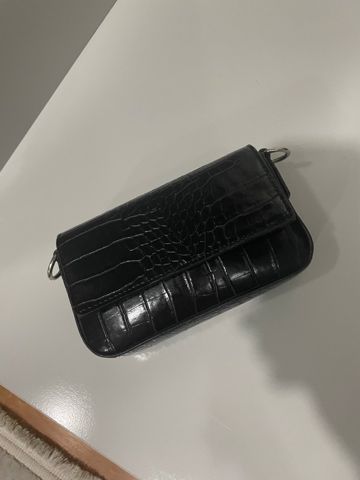 Krokodil Desenli Siyah Deri Kadın Çanta - Görsel 5
