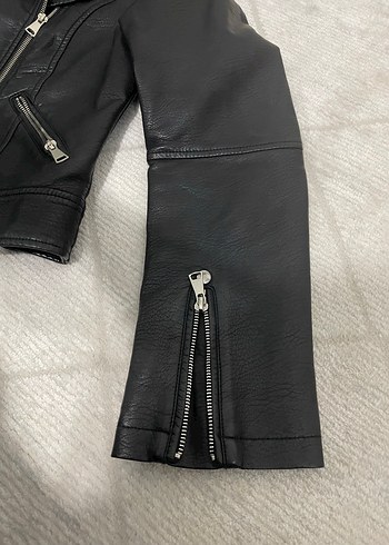 Siyah Deri Biker Ceket Kadın - Görsel 2