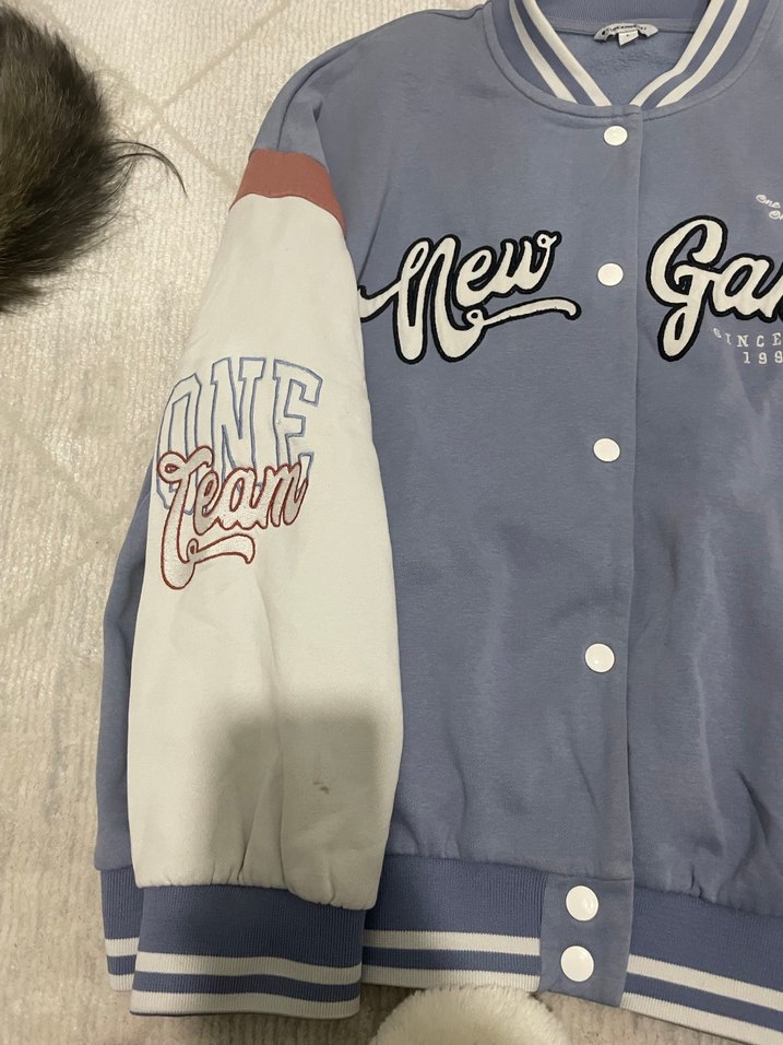 Gri Düğmeli Spor Kadın Ceket - Görsel 2