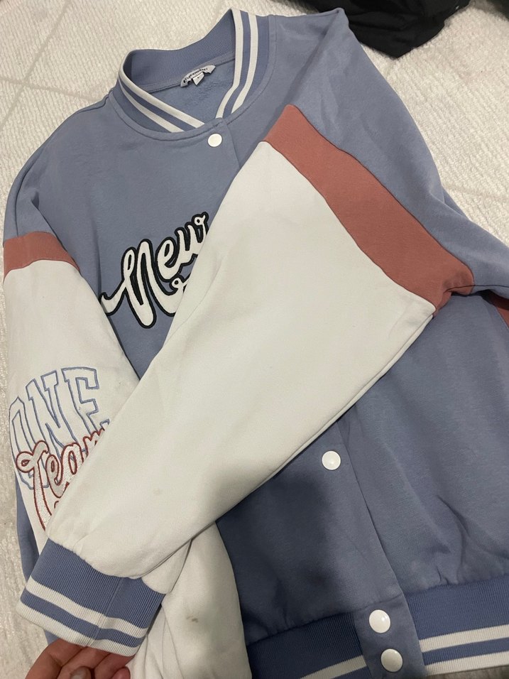 Gri Düğmeli Spor Kadın Ceket - Görsel 3