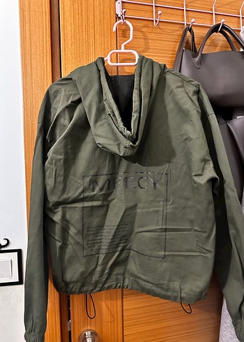 Haki Deri Kapüşonlu Fermuarlı Kadın Ceket - Görsel 2