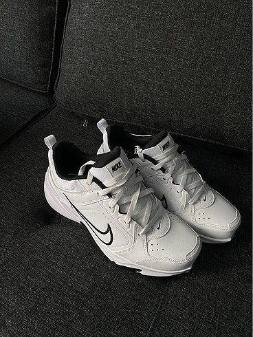 Nike Ayakkabı