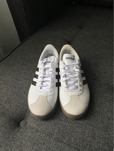 38 Beden Adidas Kadın Ayakkabı