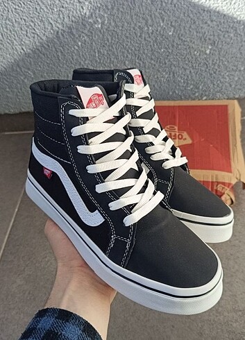 36 Beden VANS Knu Skool HK
