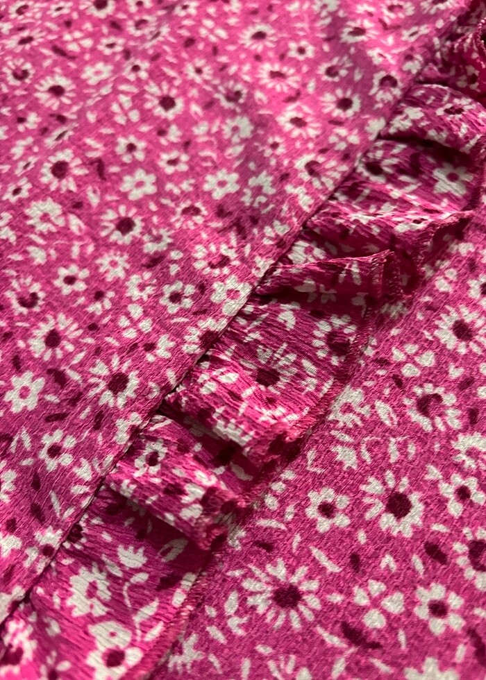 Pembe kruvaze yaka çiçekli kısa kollu elbise - Görsel 3