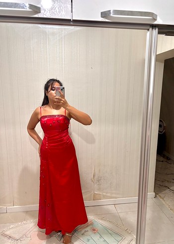 Parıltılı Kırmızı Straplez Midi Elbise - Görsel 8