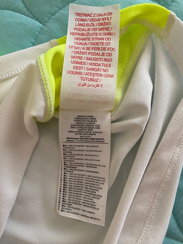 Nike Beyaz Neon Detaylı Spor Erkek Tişörtü - Görsel 4