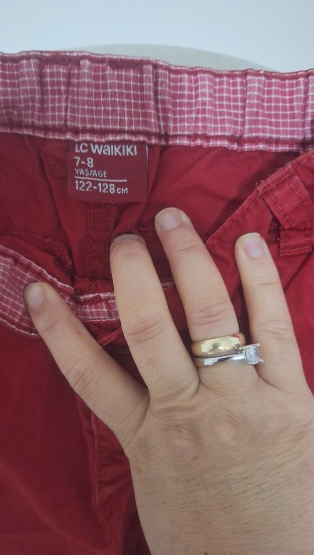 Düğmeli Kırmızı Erkek Şortu - Görsel 2