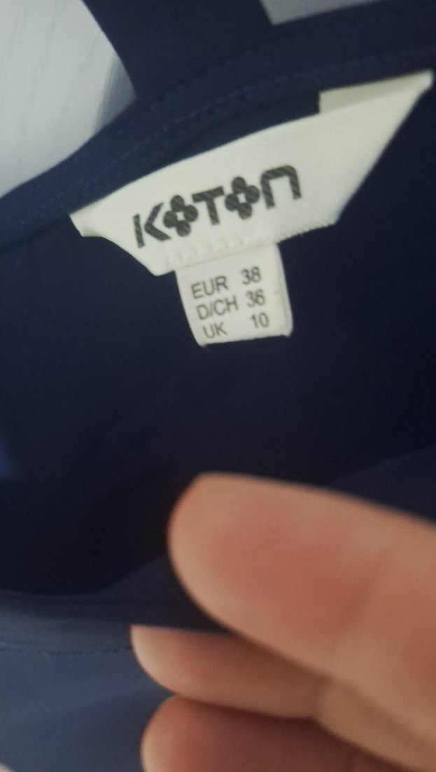 Mavi V Yaka Uzun Kollu Kadın Bluz - Görsel 3