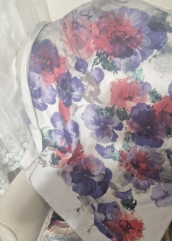 4 farklı eşarp. - Görsel 3