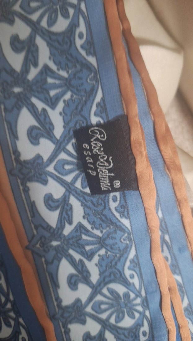 4 farklı eşarp. - Görsel 2