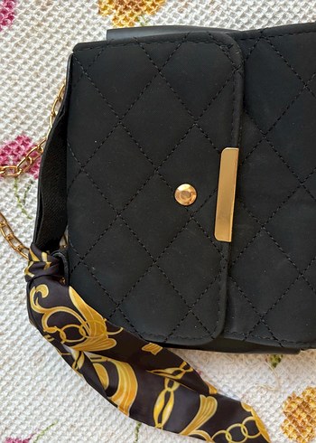 Siyah Nakışlı Tokalı Kadın Çanta - Görsel 2